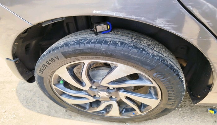 2017 Maruti Baleno DELTA PETROL 1.2, Petrol, Manual, 76,881 km, tyre