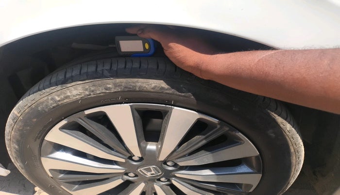 2024 Honda City 1.5L I-VTEC ZX CVT, Petrol, Automatic, 5,970 km, tyre