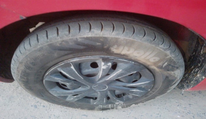 2023 Maruti Swift VXI CNG, CNG, Manual, 1,35,819 km, tyre