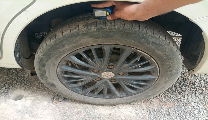 2021 Maruti Ertiga VXI CNG, CNG, Manual, 1,60,607 km, tyre