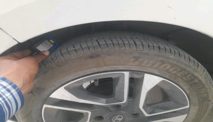 2021 Tata Tiago XZA PLUS PETROL, Petrol, Automatic, 15,351 km, tyre