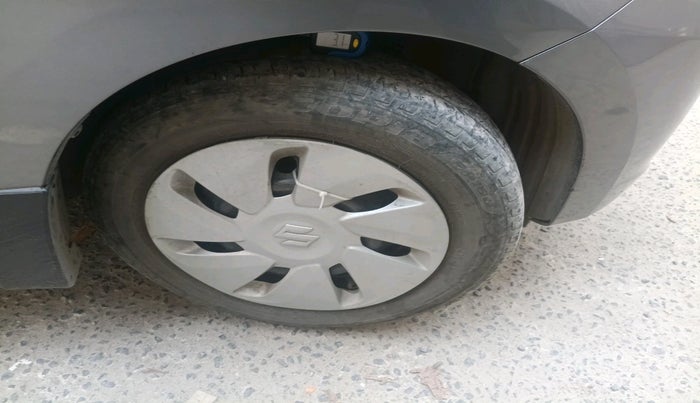 2017 Maruti Celerio ZXI AMT, Petrol, Automatic, 72,924 km, tyre