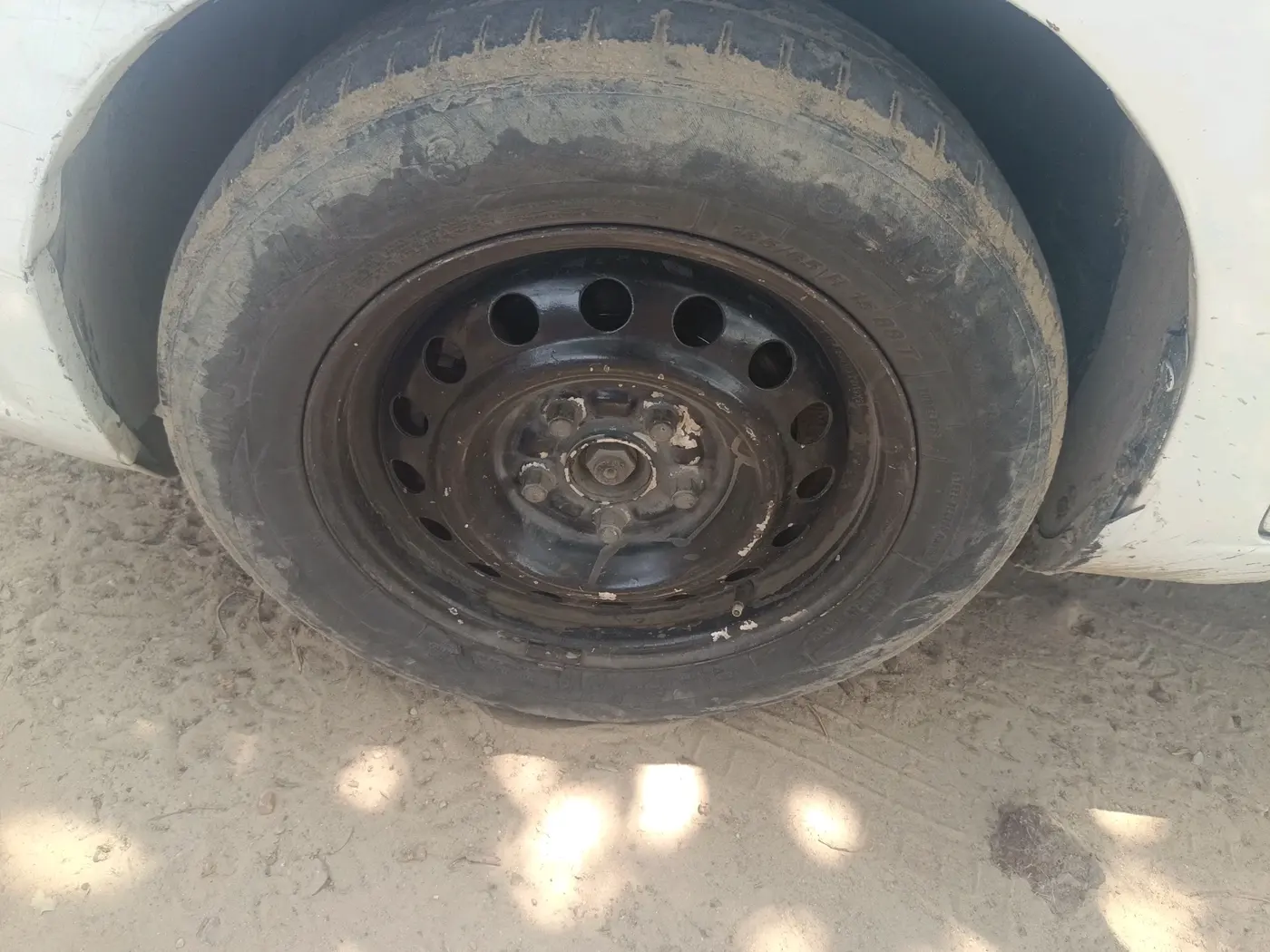 2012 Maruti Ertiga LDI, Diesel, Manual, 2,06,115 km, tyre