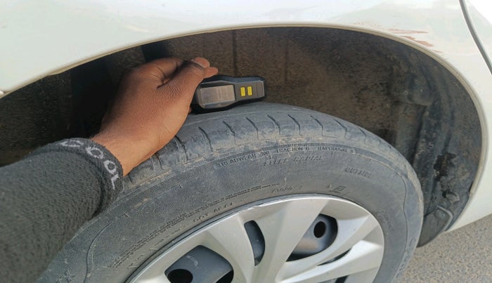 2020 Maruti Swift VXI, Petrol, Manual, 48,006 km, tyre