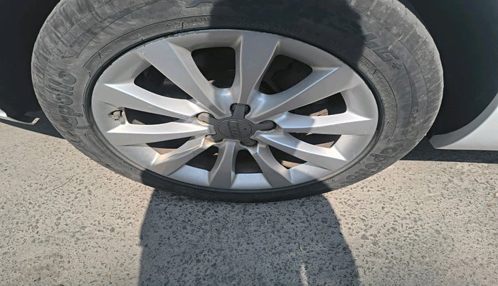 2013 Audi A6 2.0 TDI PREMIUM, Diesel, Automatic, 72,161 km, tyre