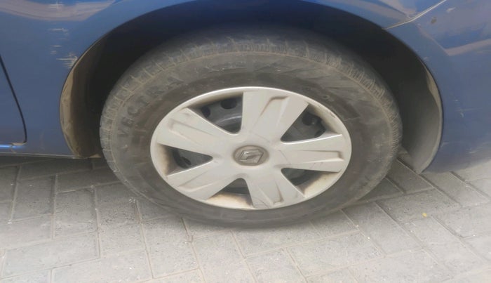 2013 Renault Scala RXE PETROL, Petrol, Manual, 24,257 km, tyre