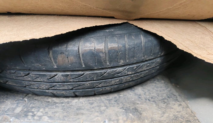 2015 Honda City 1.5L I-DTEC SV, Diesel, Manual, 96,584 km, tyre