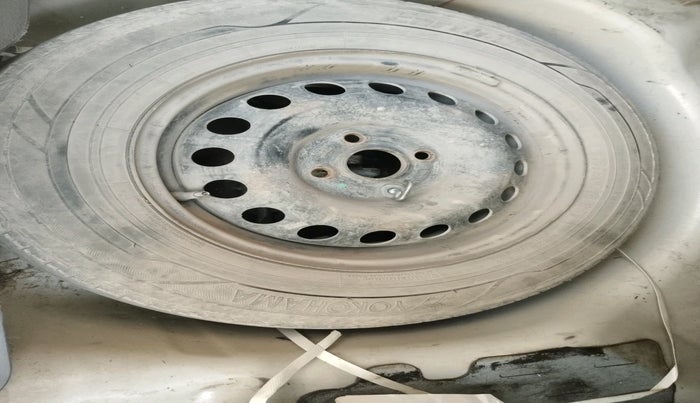 2014 Maruti Swift Dzire VXI, Petrol, Manual, 78,442 km, tyre