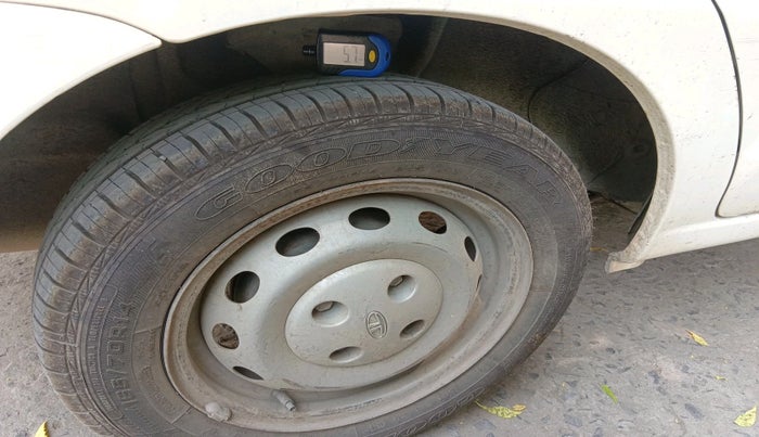 2015 Tata Indigo ECS LS TDI, Diesel, Manual, 64,896 km, tyre