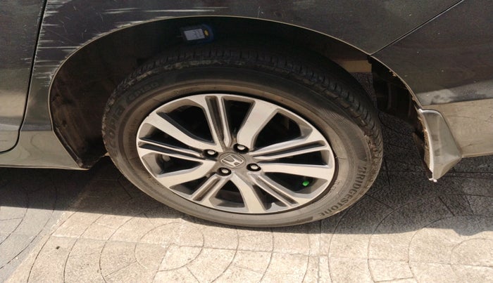 2017 Honda City 1.5L I-VTEC V MT, Petrol, Manual, 88,873 km, tyre