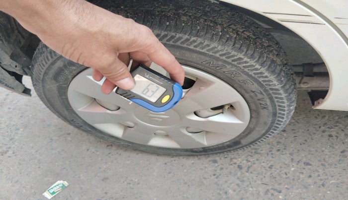 2017 Maruti Alto K10 LXI, Petrol, Manual, 35,808 km, tyre