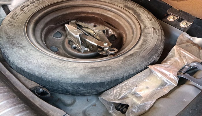 2010 Hyundai Santro Xing GL, Petrol, Manual, 47,662 km, tyre