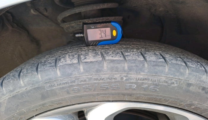 2019 Hyundai Elite i20 ASTA (O) CVT, Petrol, Automatic, 31,212 km, tyre