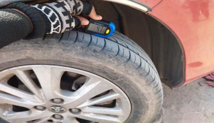 2018 Toyota YARIS VX CVT, Petrol, Automatic, 91,106 km, tyre