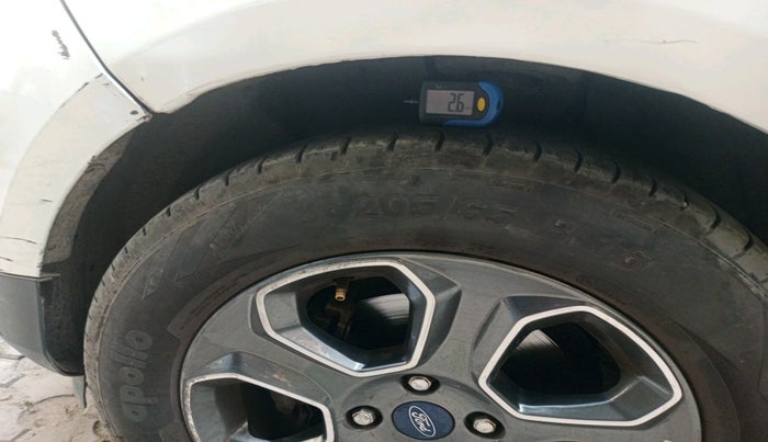 2021 Ford Ecosport TITANIUM 1.5L PETROL, Petrol, Manual, 1,68,206 km, tyre