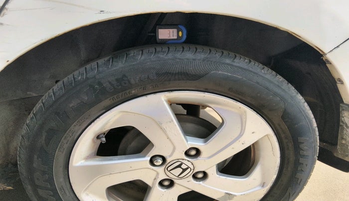 2014 Honda City 1.5L I-DTEC VX, Diesel, Manual, 2,25,940 km, tyre