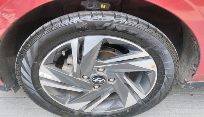 2021 Hyundai NEW I20 ASTA (O) 1.2 MT, Petrol, Manual, 64,224 km, tyre