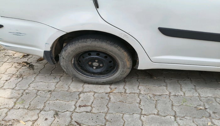 2010 Maruti Swift Dzire VDI, Diesel, Manual, 1,62,578 km, tyre