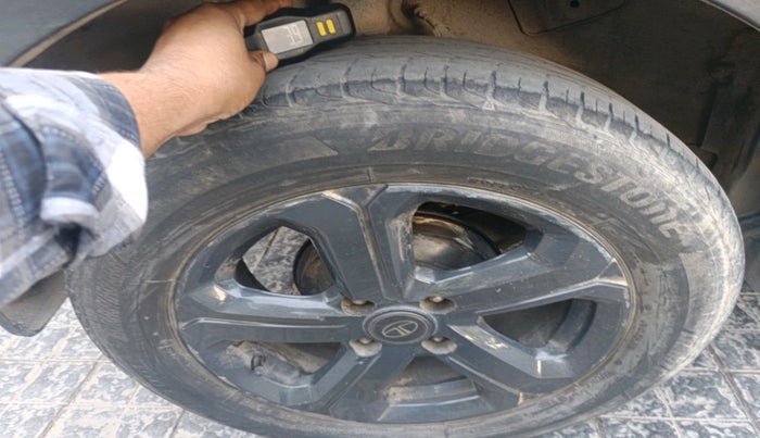 2022 Tata NEXON XZ PLUS PETROL DARK EDITION, Petrol, Manual, 1,19,789 km, tyre