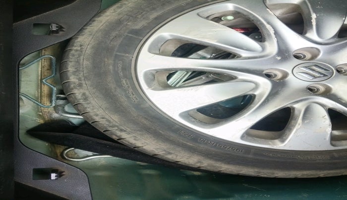 2017 Maruti Baleno ZETA CVT PETROL 1.2, Petrol, Automatic, 70,321 km, tyre