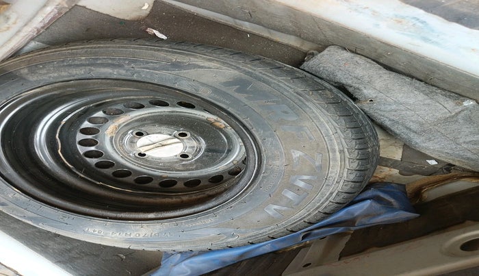 2021 Honda Amaze 1.5L I-DTEC V, Diesel, Manual, 85,404 km, tyre