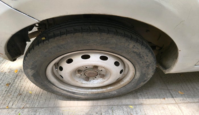 2014 Tata Indica Vista LS TDI, Diesel, Manual, 1,45,191 km, tyre