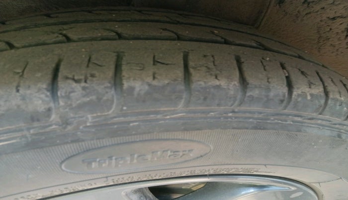 2022 Hyundai GRAND I10 NIOS SPORTZ 1.2 KAPPA VTVT, Petrol, Manual, 25,096 km, tyre