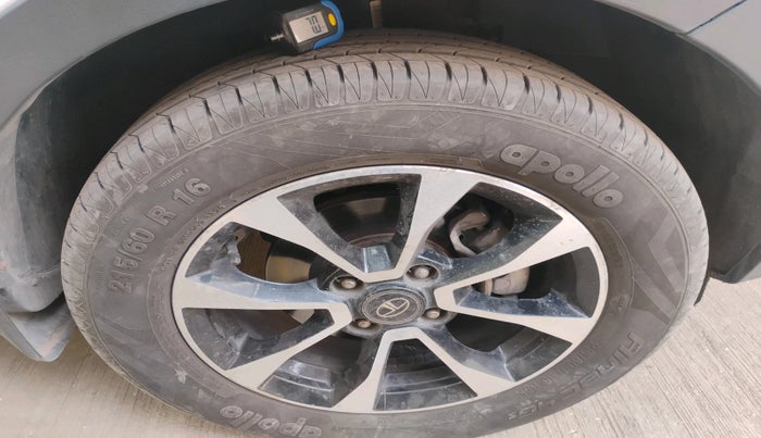 2021 Tata NEXON XZ PLUS DIESEL, Diesel, Manual, 1,23,602 km, tyre