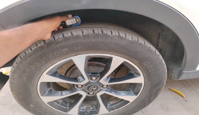 2021 Tata NEXON XZ PLUS DIESEL, Diesel, Manual, 1,23,602 km, tyre