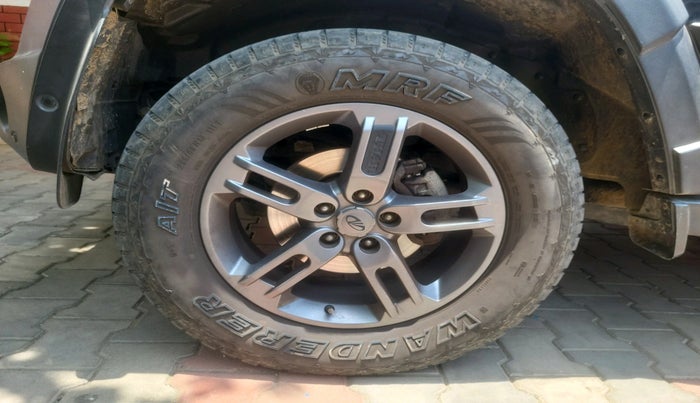 2022 Mahindra Thar LX PETROL HT 4WD AT, Petrol, Automatic, 42,249 km, tyre