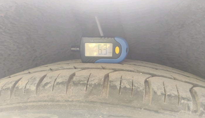 2011 Skoda Superb ELEGANCE 1.8 TSI AT, Petrol, Automatic, 62,334 km, tyre