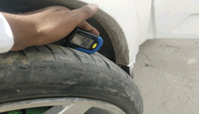 2020 Mahindra Scorpio S3, Diesel, Manual, 1,07,341 km, tyre