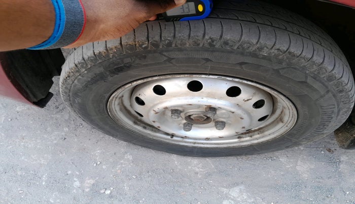 2018 Maruti Wagon R 1.0 LXI CNG, CNG, Manual, 74,056 km, tyre