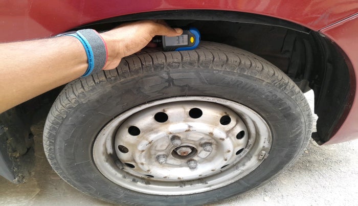 2018 Maruti Wagon R 1.0 LXI CNG, CNG, Manual, 74,056 km, tyre