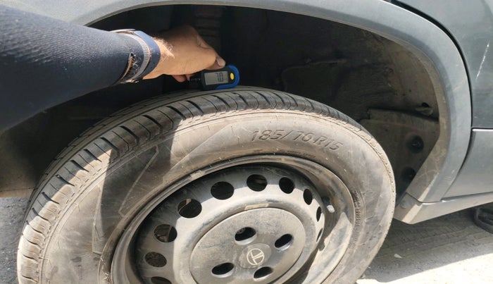 2024 Tata PUNCH PURE MT, Petrol, Manual, 4,307 km, tyre