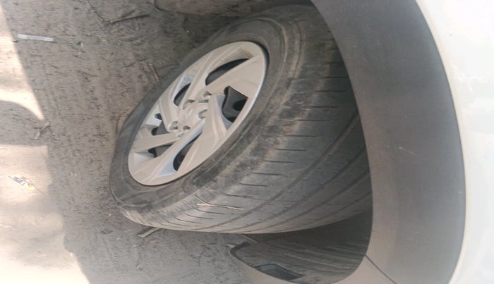 2023 Hyundai Creta E 1.5 DIESEL, Diesel, Manual, 54,597 km, tyre