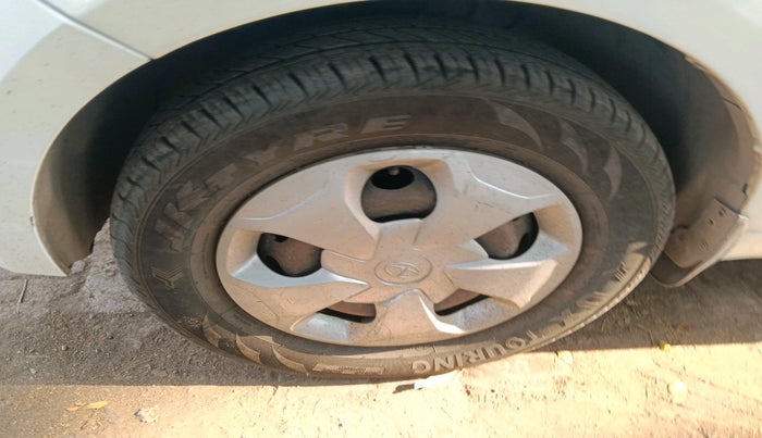 2018 Tata Tiago XT PETROL, Petrol, Manual, 92,810 km, tyre