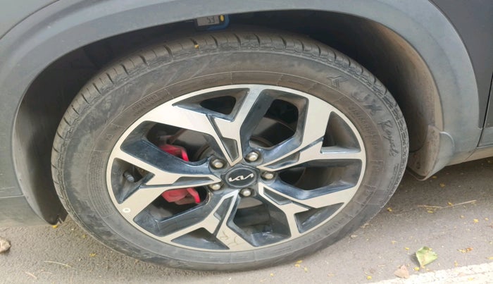 2024 KIA SELTOS  X LINE 1.5 TURBO PETROL DCT, Petrol, Automatic, 17,200 km, tyre