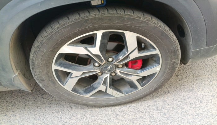 2024 KIA SELTOS  X LINE 1.5 TURBO PETROL DCT, Petrol, Automatic, 17,200 km, tyre