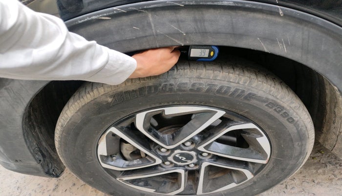 2022 KIA CARENS LUXURY PLUS 1.5 DIESEL AT 6 STR, Diesel, Automatic, 74,808 km, tyre