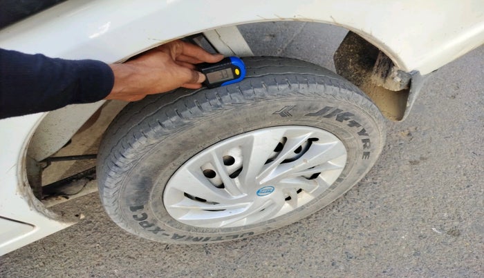 2024 Maruti Eeco 5 Str Ac CNG (O) , CNG, Manual, 31,998 km, tyre