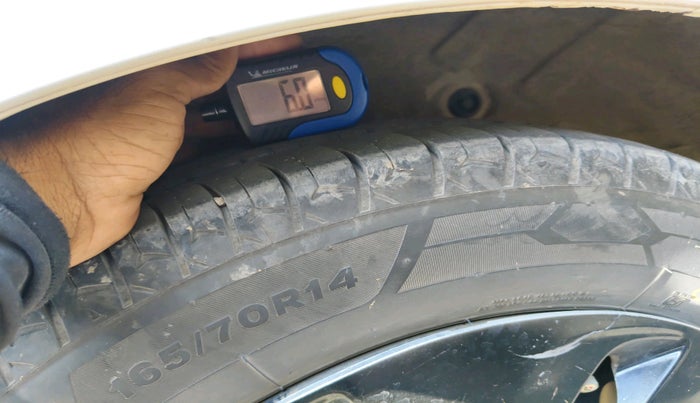 2016 Maruti Celerio ZXI AMT, CNG, Automatic, 1,45,540 km, tyre