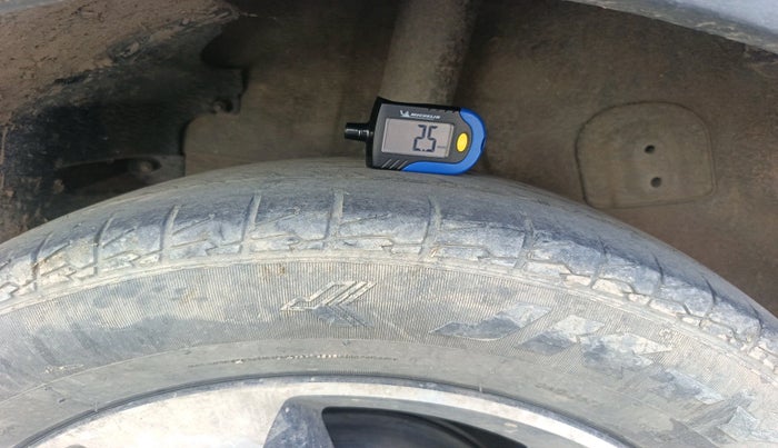 2017 Tata NEXON XZ PLUS DIESEL, Diesel, Manual, 1,53,913 km, tyre