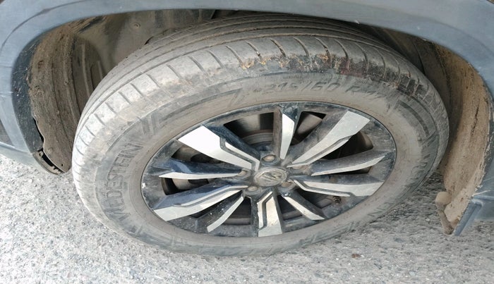 2020 MG HECTOR SHARP 1.5 DCT PETROL, Petrol, Automatic, 63,797 km, tyre