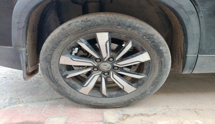 2020 MG HECTOR SHARP 1.5 DCT PETROL, Petrol, Automatic, 63,797 km, tyre