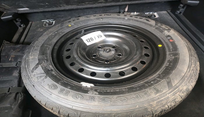 2020 Jeep Compass LIMITED PLUS PETROL AT, Petrol, Automatic, 35,710 km, tyre