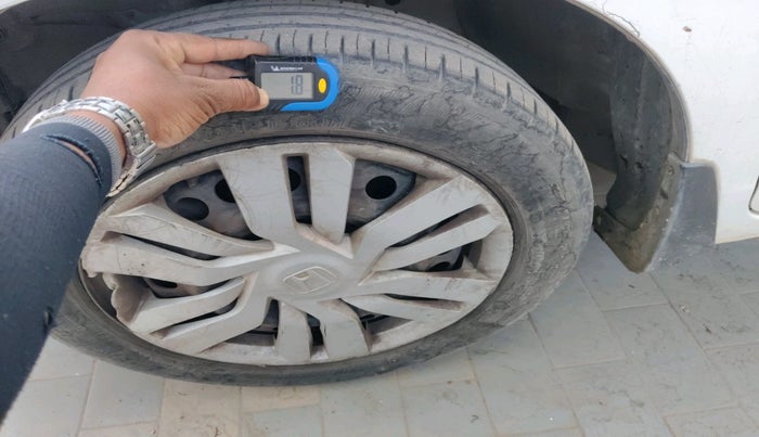 2015 Honda Jazz 1.5L I-DTEC S, Diesel, Manual, 89,319 km, tyre