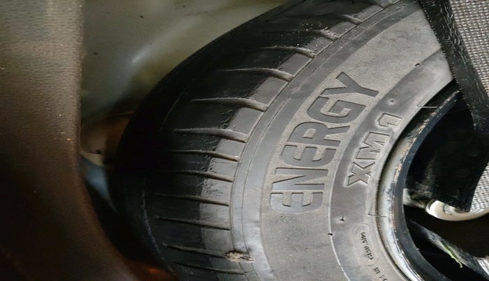 2015 Honda Jazz 1.5L I-DTEC S, Diesel, Manual, 89,319 km, tyre