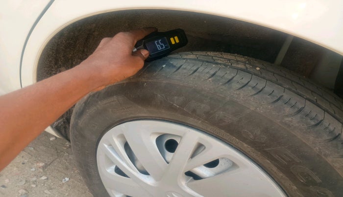 2024 Maruti Swift LXi, Petrol, Manual, 9,350 km, tyre