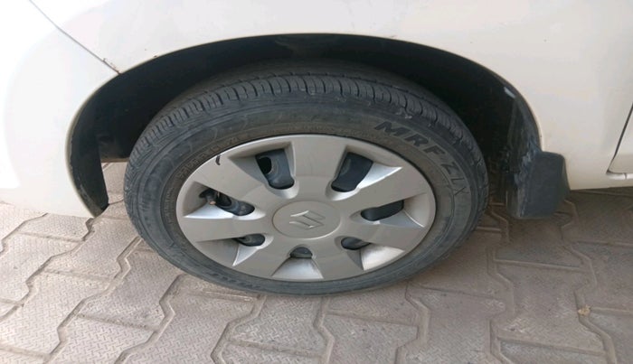 2016 Maruti Alto K10 VXI, Petrol, Manual, 78,214 km, tyre